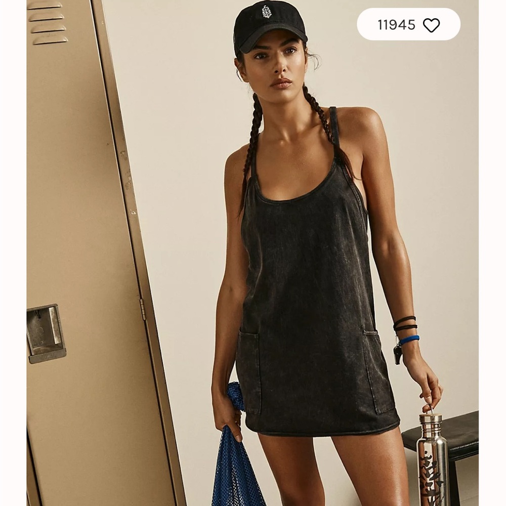 FREE PEOPLE hot shot mini dress - M